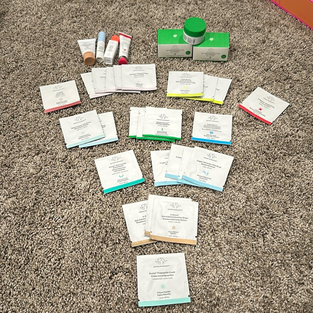 Drunk Elephant Sample Set